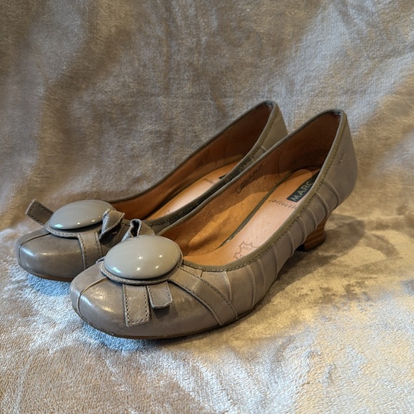 Grey pumps - Picture 2 of 7